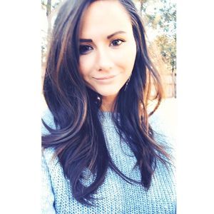 Meet your Posher, Whitney